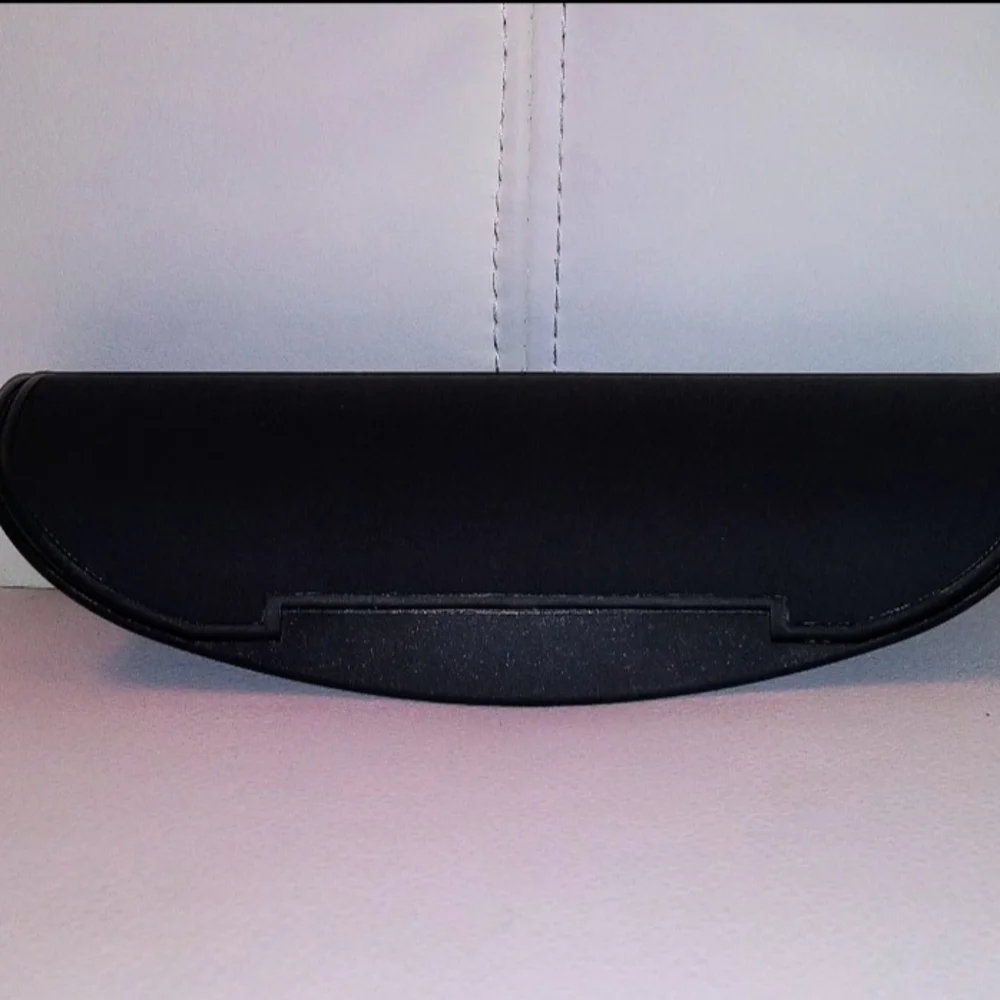 Armani Exchange Black Unisex Eyewear Case - Picture 8 of 8